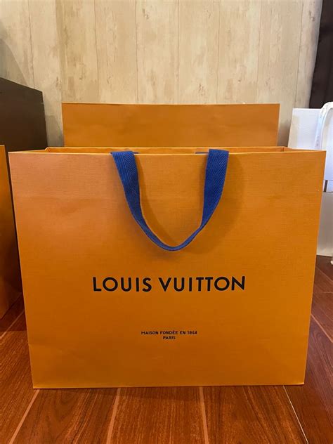 harga tas louis vuitton|paper bag louis vuitton.